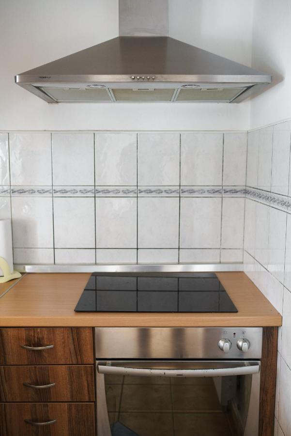 Apartmani NEDOKLAN Srima Bagian luar foto