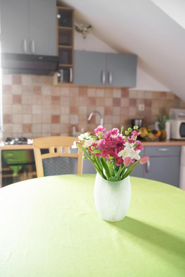 Apartmani NEDOKLAN Srima Bagian luar foto